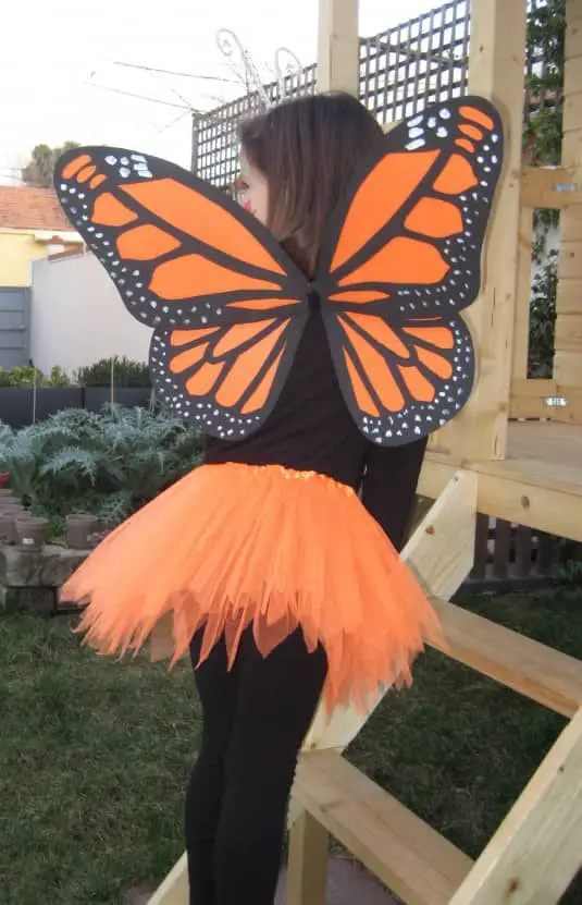 Cómo hacer un disfraz de mariposa monarca