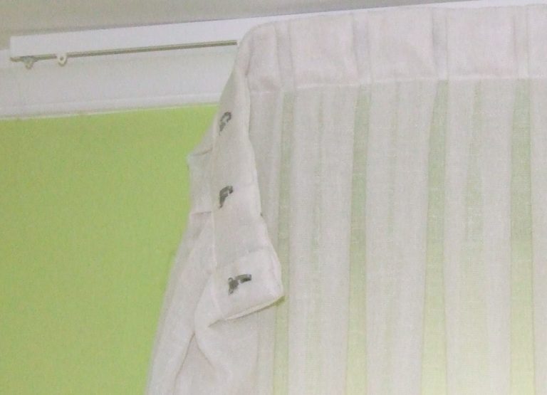 Diferentes maneras de colgar visillos y cortinas