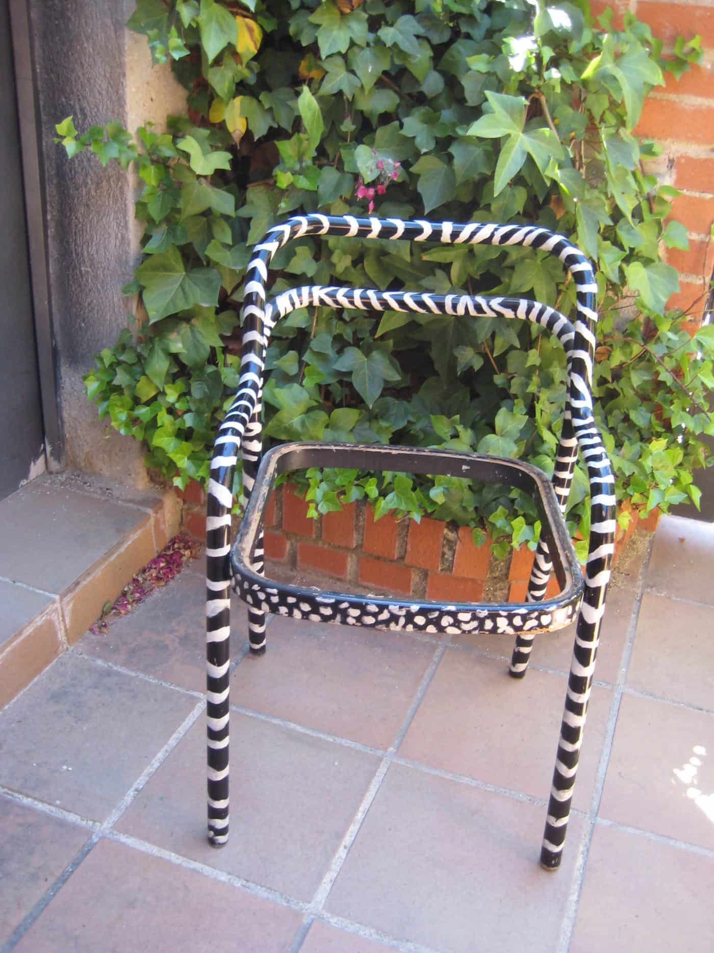 Cómo renovar unas sillas metálicas [Antes y Después]