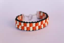 Pulsera_kumihimo_telar_cuadrado_3