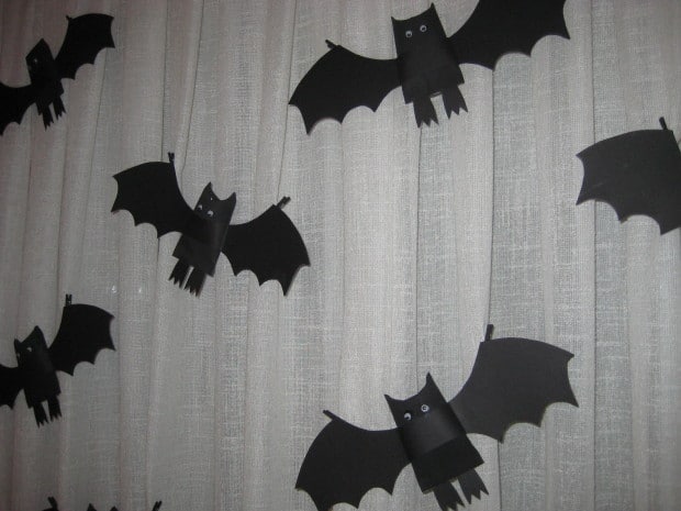 murciélagos de cartón para halloween