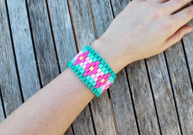 pulsera-cuentas-hama-1