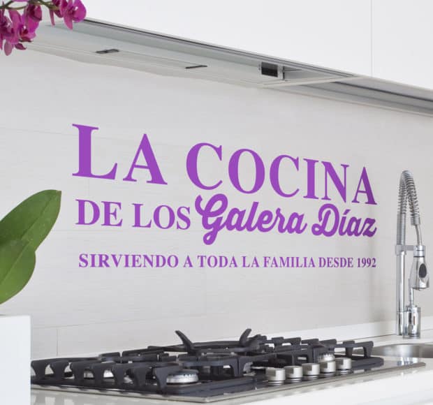 vinilo-decorativo-cocina-familiar-5410