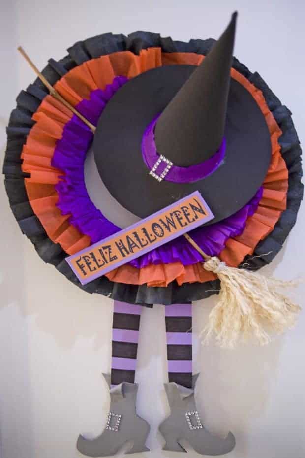 Corona de halloween para decorar puertas